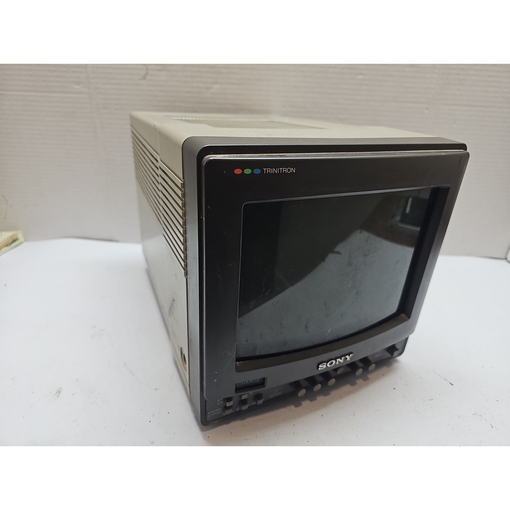 VINTAGE SONY PVM-9020ME COLOUR TRINITRON MONITOR RETRO GAMING (For Parts) #2